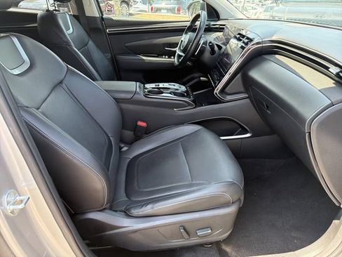 Certified 2024 Hyundai Tucson Limited AWD/4WD image 16