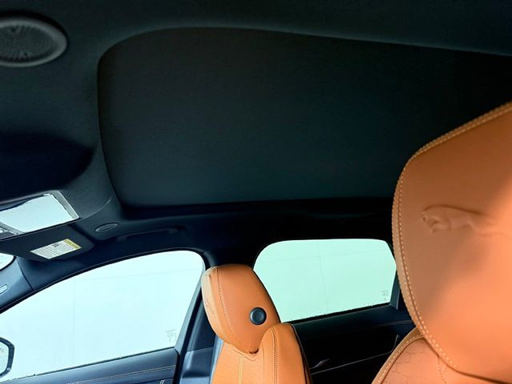 New 2026 Jaguar F-PACE R-Dynamic S AWD/4WD image 13