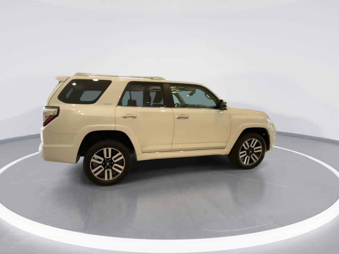 Used 2016 Toyota 4Runner Limited AWD/4WD image 8
