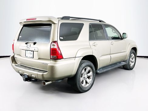 Used 2007 Toyota 4Runner Limited AWD/4WD image 9