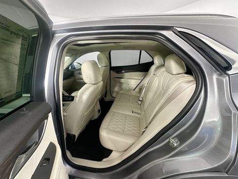 Used 2022 Buick Envision Avenir w/ Technology Package II FWD image 26