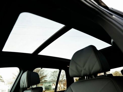 New 2026 BMW X5 xDrive40i w/ M Sport Package AWD/4WD image 14