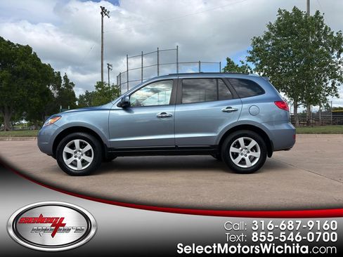 Used 2009 Hyundai Santa Fe Limited image 1