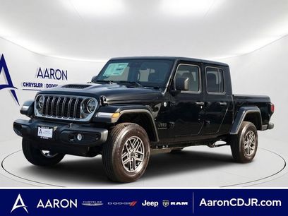 New 2026 Jeep Gladiator Sport