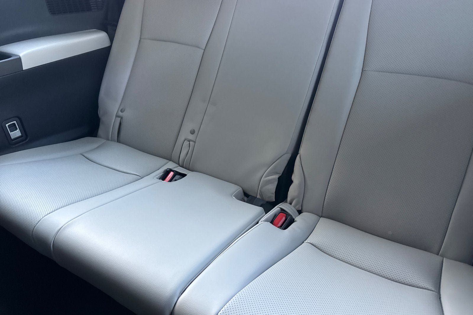 New 2026 Toyota Grand Highlander XLE FWD image 16