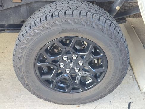 Used 2025 Ford F150 XLT w/ Equipment Group 301A Standard AWD/4WD image 10