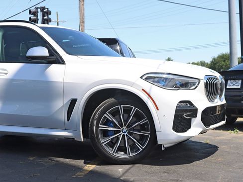 Used 2019 BMW X5 xDrive40i w/ M Sport Package AWD/4WD image 3