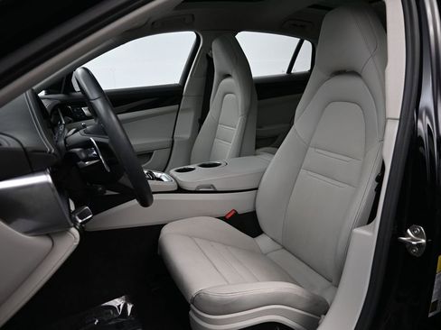 Certified 2023 Porsche Panamera Platinum Edition RWD image 5