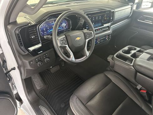 Certified 2024 Chevrolet Silverado 2500 LTZ image 14