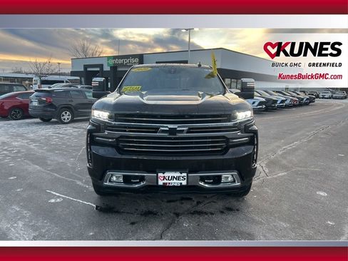 Used 2020 Chevrolet Silverado 1500 High Country w/ Technology Package image 11
