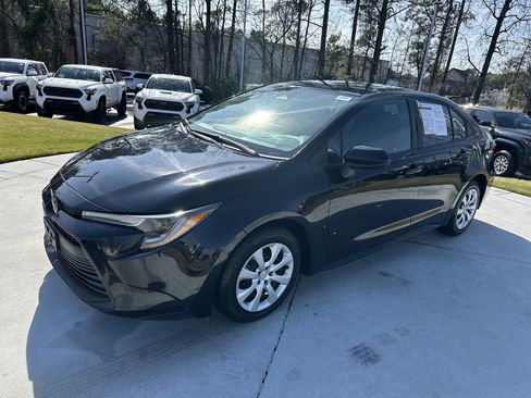 Certified 2024 Toyota Corolla LE image 5