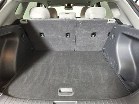 Used 2024 Hyundai Kona SEL FWD image 28
