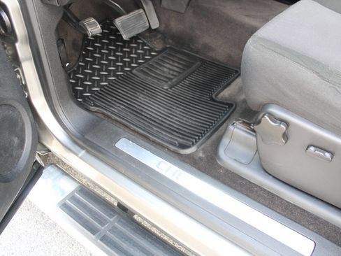 Used 2013 Chevrolet Silverado 3500 LT w/ Interior Plus Package image 27