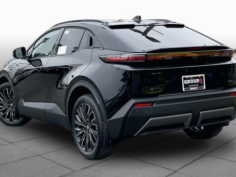 New 2026 Toyota C-HR AWD/4WD image 12