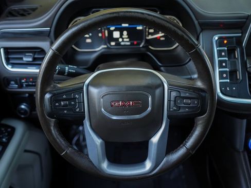 Used 2021 GMC Yukon SLT w/ SLT Premium Package image 29