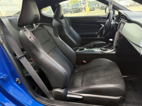Used 2014 Subaru BRZ Limited w/ Popular Package #2B RWD image 16