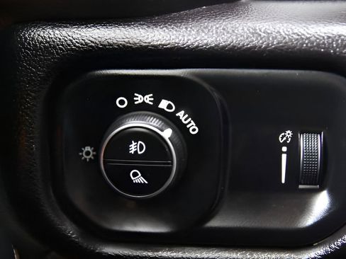 Used 2024 RAM 2500 Big Horn image 19