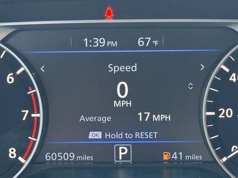 Used 2023 Nissan Altima 2.5 SV image 14