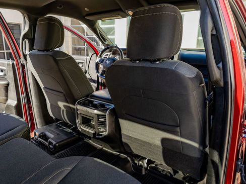 Used 2022 RAM 2500 Lone Star w/ Night Edition image 32