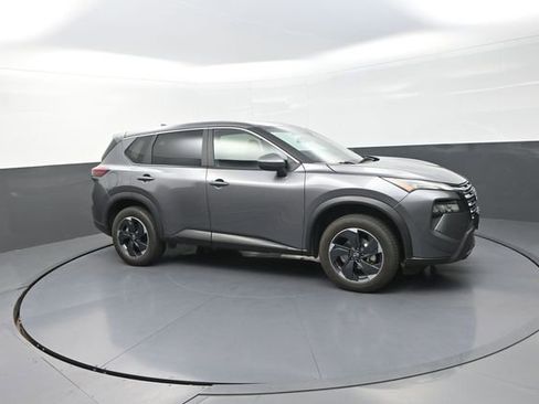 Used 2024 Nissan Rogue SV AWD/4WD image 61