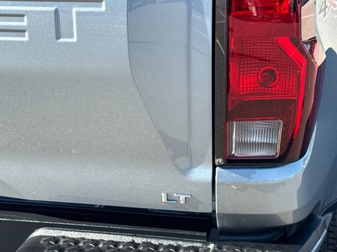 Used 2023 Chevrolet Colorado LT w/ LT Convenience Package II image 24