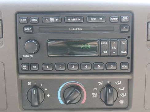 Used 2001 Ford F350 Lariat image 27