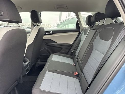New 2026 Volkswagen Taos S FWD image 9