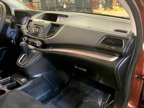 Used 2015 Honda CR-V LX image 17