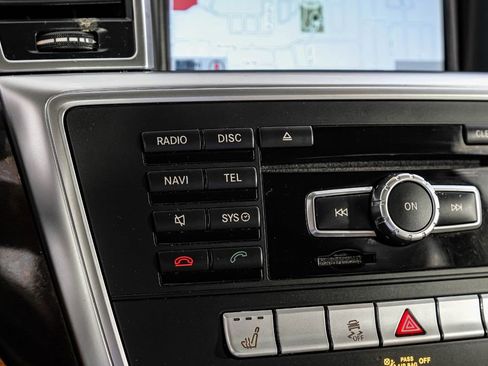 Used 2015 Mercedes-Benz GL 320 BlueTEC 4MATIC image 30