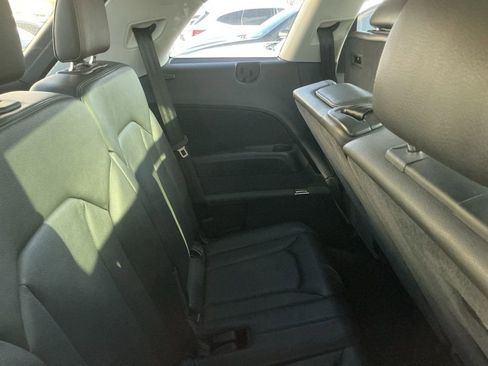 Used 2017 Audi Q7 3.0T Premium Plus w/ Premium Plus Package image 7