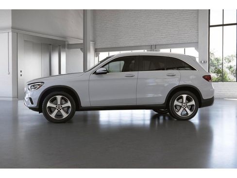 Certified 2022 Mercedes-Benz GLC 300 4MATIC image 36