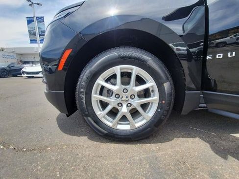 Used 2023 Chevrolet Equinox LS w/ LS Convenience Package FWD image 31