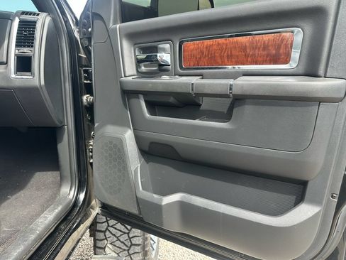 Used 2012 RAM 2500 Laramie w/ Cold Weather Group AWD/4WD image 13
