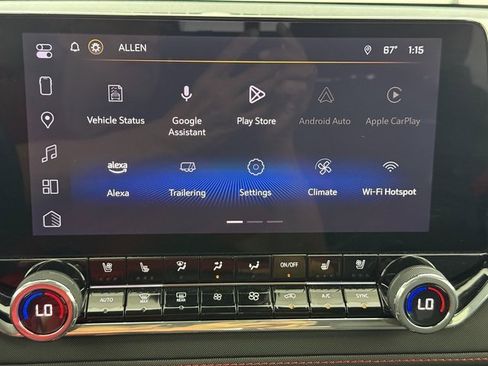 Used 2024 Chevrolet Colorado Z71 w/ Z71 Convenience Package 2 image 15