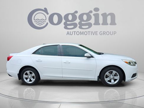 Used 2014 Chevrolet Malibu LS FWD image 6
