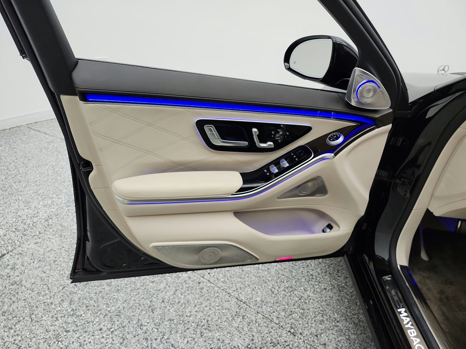 Certified 2023 Mercedes-Benz Maybach S 580 4MATIC image 15