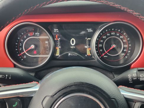 Used 2018 Jeep Wrangler Unlimited Rubicon AWD/4WD image 17