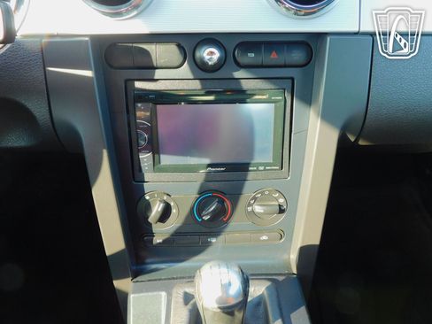 Used 2008 Ford Mustang GT Premium RWD image 11