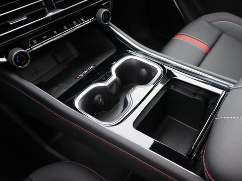 New 2026 Chevrolet Traverse RS image 27