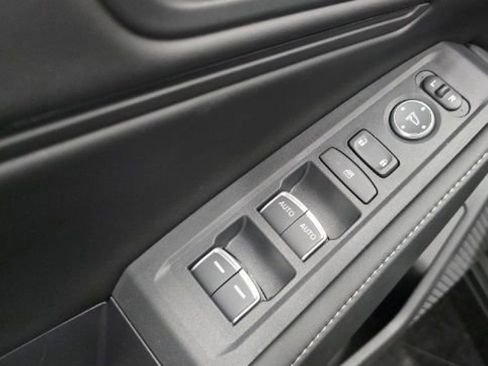 Used 2025 Honda Accord Sport image 26