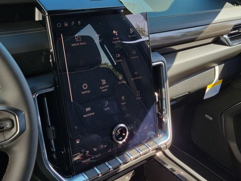 New 2026 GMC Yukon XL Elevation w/ Elevation Premium Package image 29