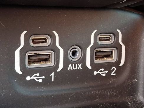 Used 2022 RAM 1500 Big Horn AWD/4WD image 25