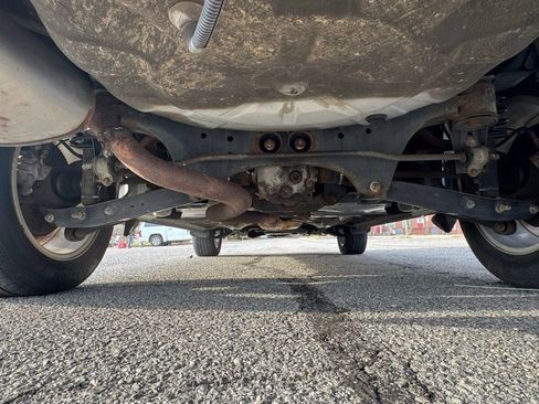 Used 2012 Subaru Outback 2.5i Premium w/ All-Weather Pkg image 32