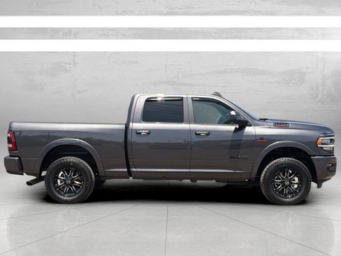 Used 2022 RAM 3500 Laramie AWD/4WD image 4