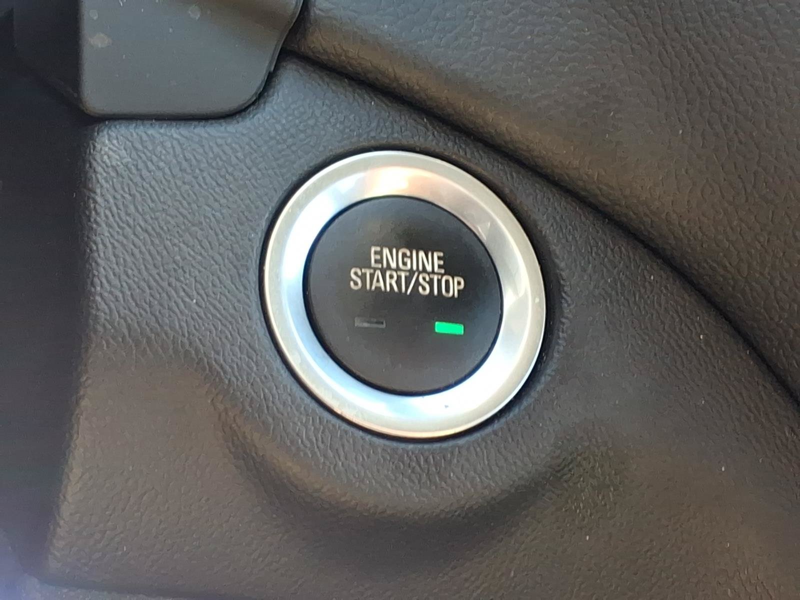 Used 2024 Chevrolet Equinox LT FWD image 15