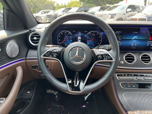 Used 2021 Mercedes-Benz E 350 4MATIC Sedan image 15