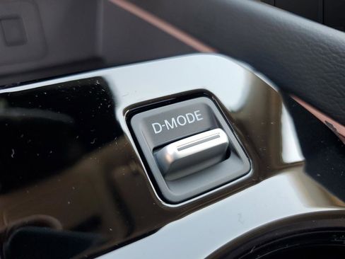 New 2025 Nissan Murano SL AWD/4WD image 24