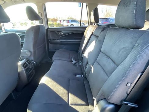 Used 2017 Honda Pilot LX image 21