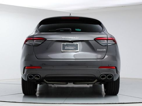 Certified 2023 Maserati Levante GT AWD/4WD image 4