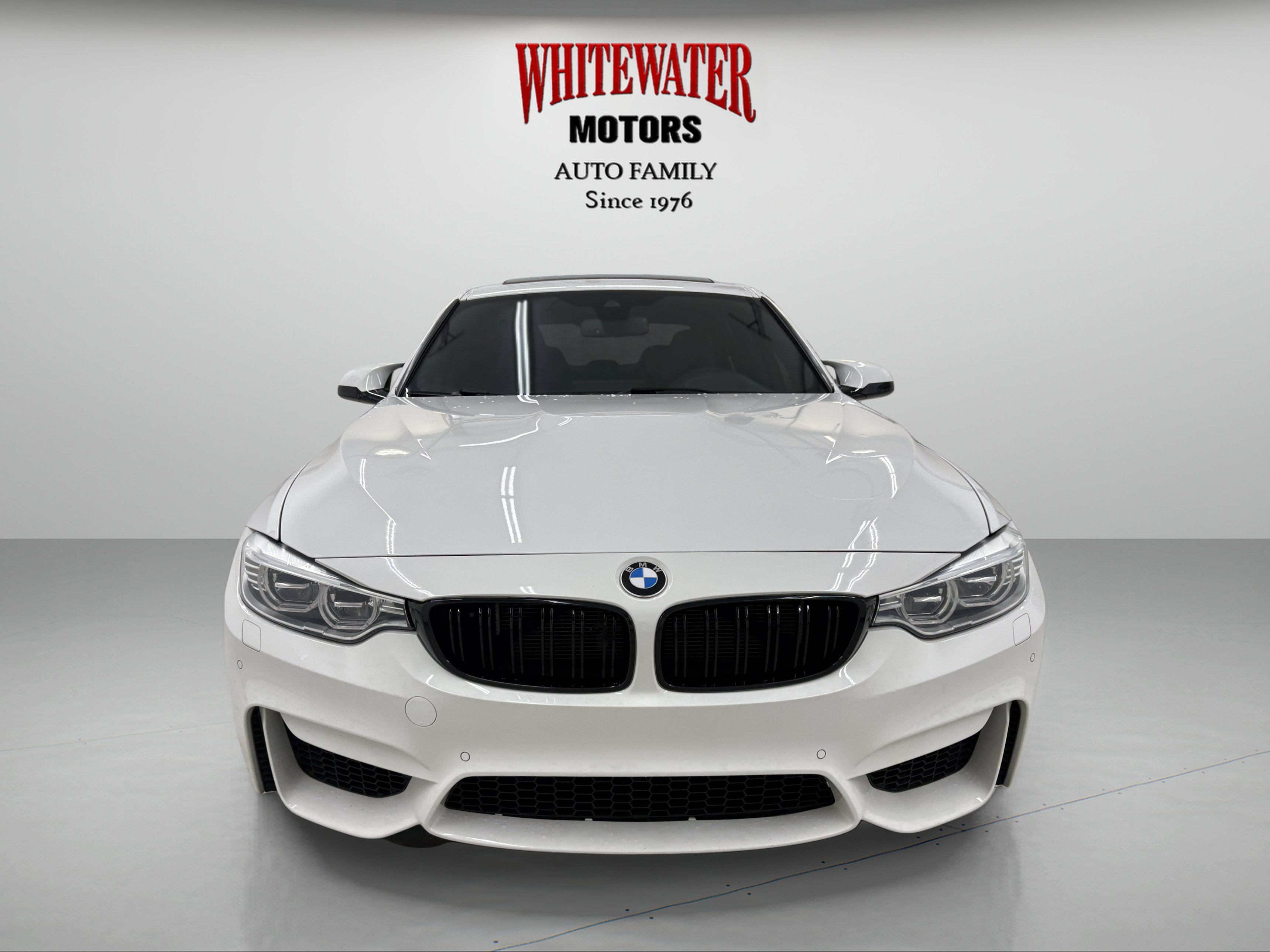 Used 2017 BMW M3 RWD image 6